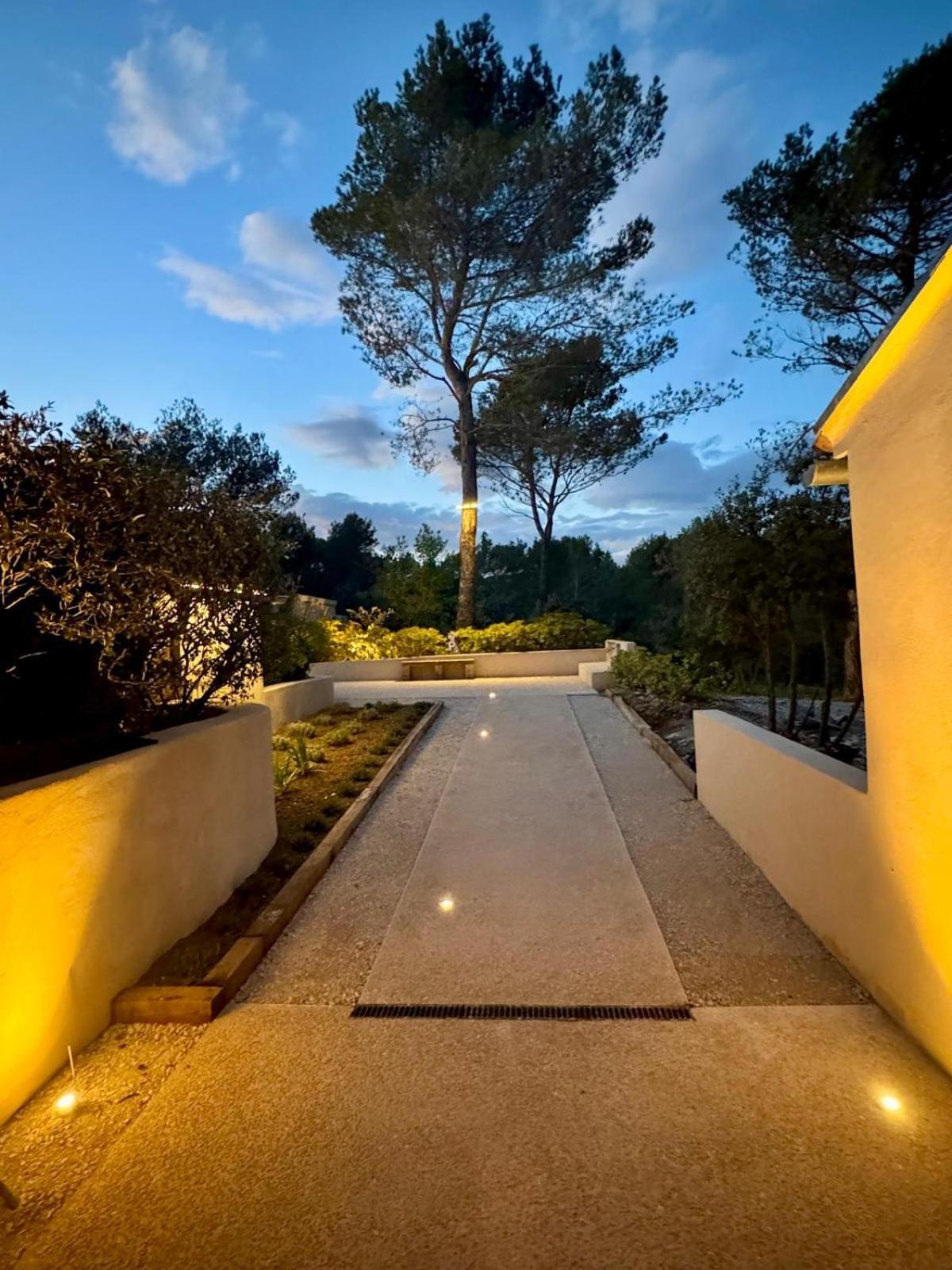 La Cle Des Champs, Boutique Hotel & Spa - Le Mas De Garrigon Roussillon (Vaucluse) Exterior foto