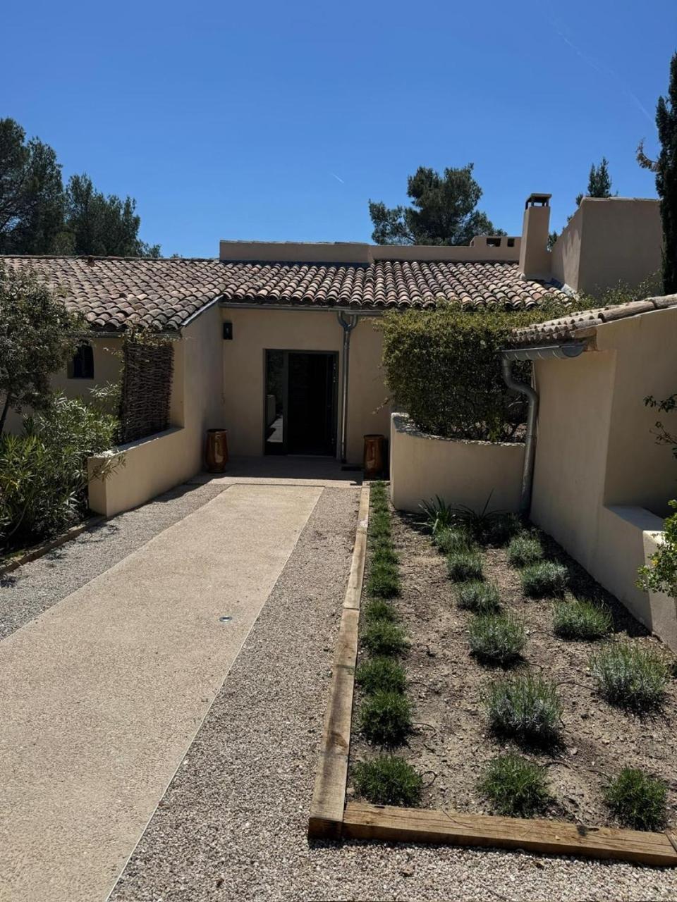 La Cle Des Champs, Boutique Hotel & Spa - Le Mas De Garrigon Roussillon (Vaucluse) Exterior foto