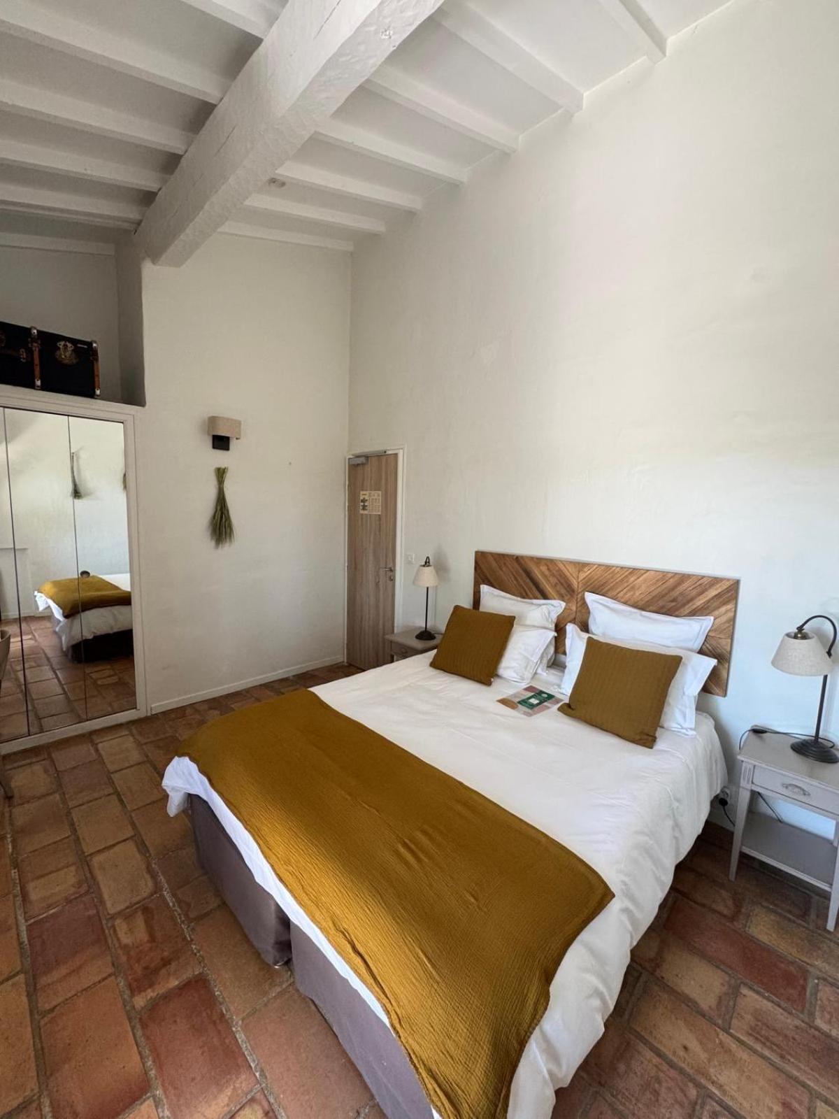La Cle Des Champs, Boutique Hotel & Spa - Le Mas De Garrigon Roussillon (Vaucluse) Exterior foto